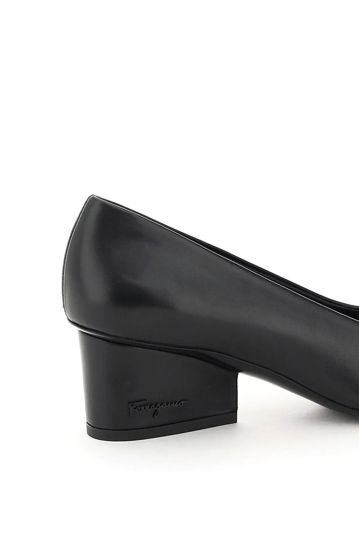 Salvatore Ferragamo Viva Pointed-Toe Pumps